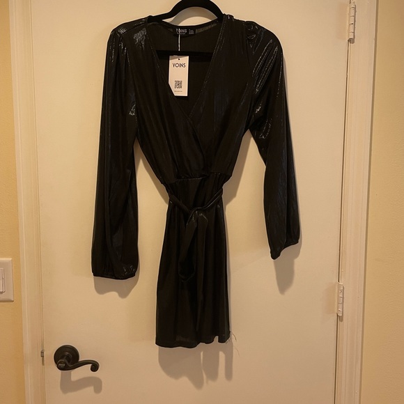 YOINS black mini wrap dress - Picture 2 of 5
